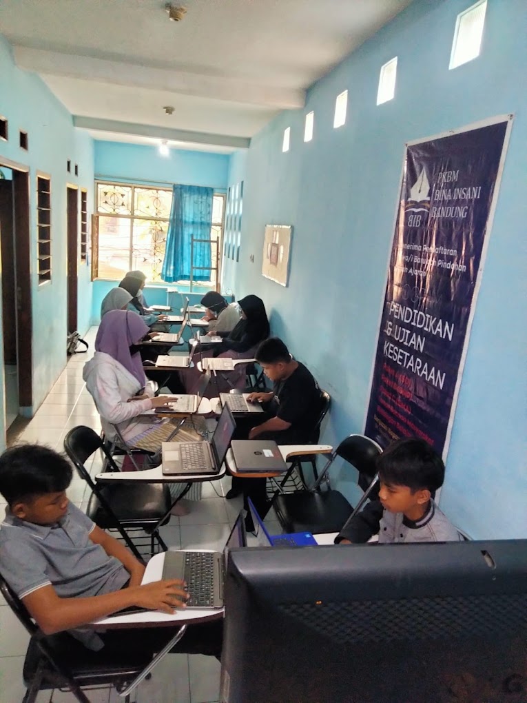 SEKOLAH PAKET B TERBAIK